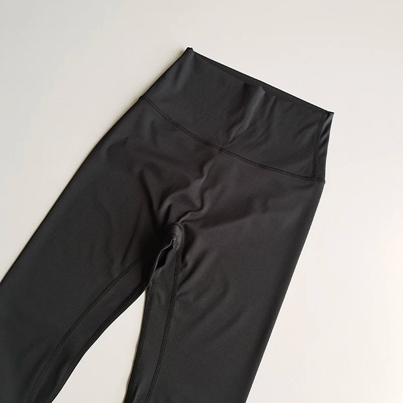 Seamless High Waist Nylon Yoga Leggings For Hip Lifting Running